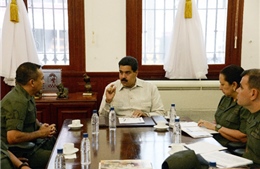 Venezuela dọa “tống khứ” hết nhà ngoại giao Mỹ